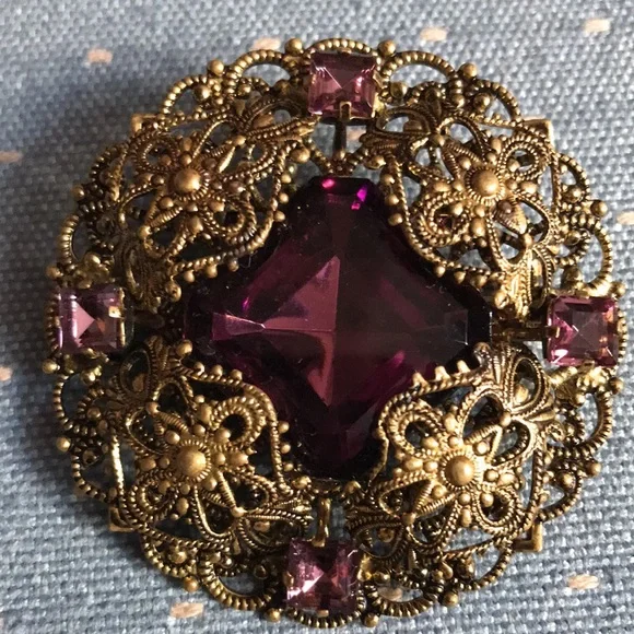 Vintage/Antique Amethyst Brooch - Picture 3 of 4